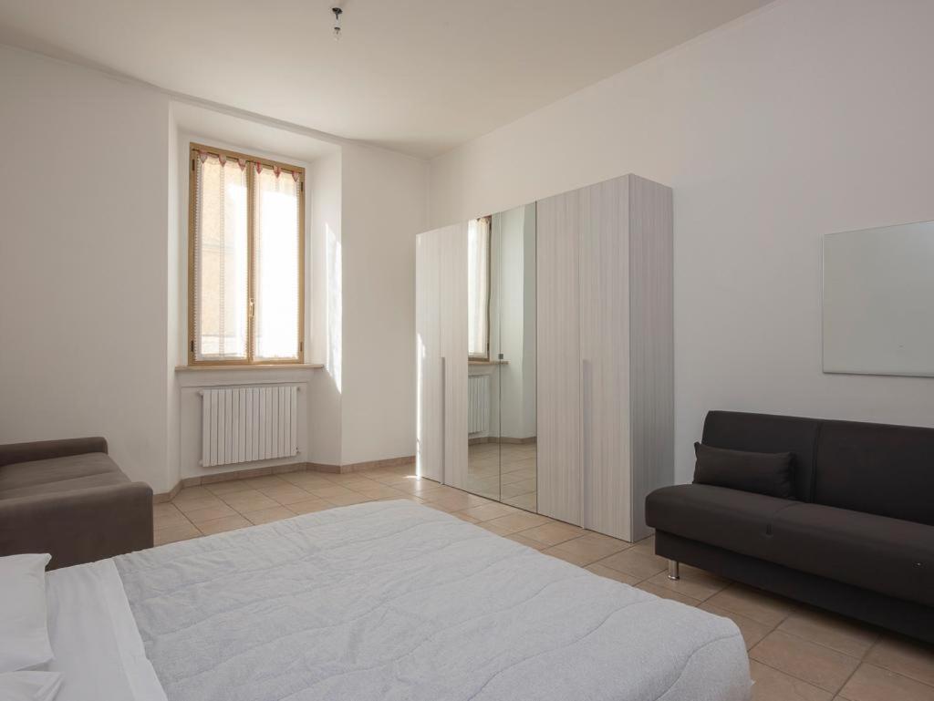 Suite Sauro 6 Guest Milan Exterior photo