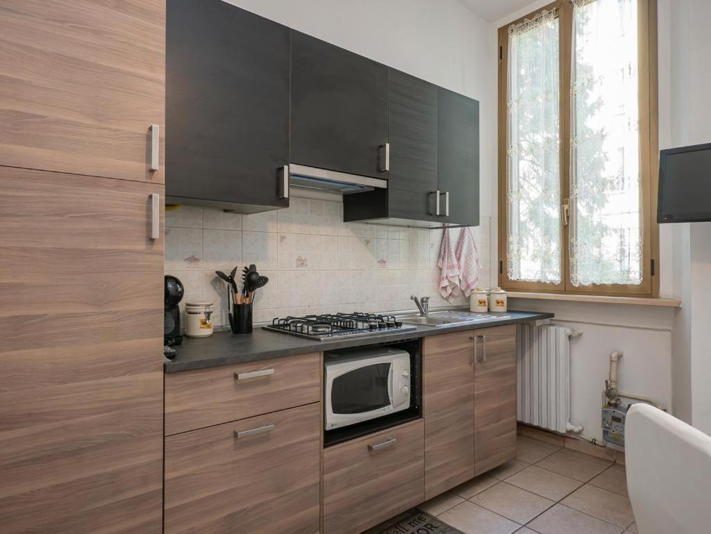 Suite Sauro 6 Guest Milan Exterior photo