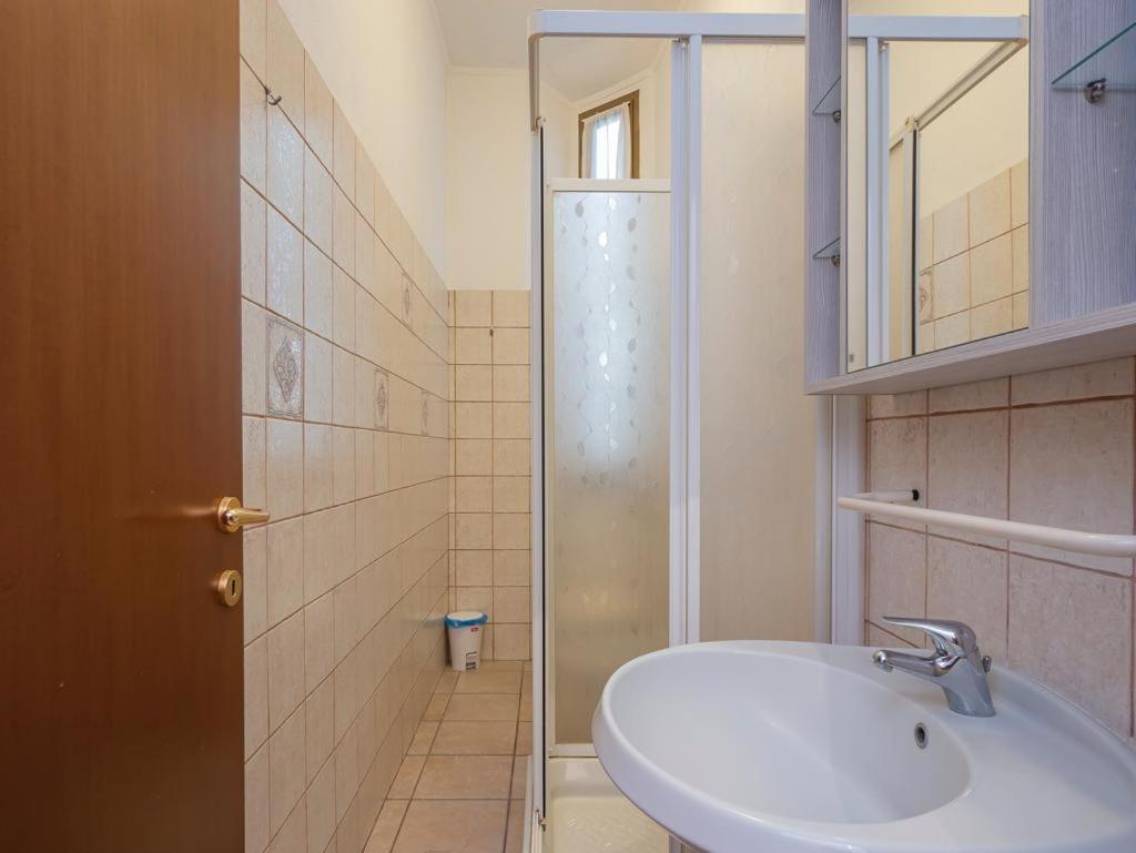 Suite Sauro 6 Guest Milan Exterior photo